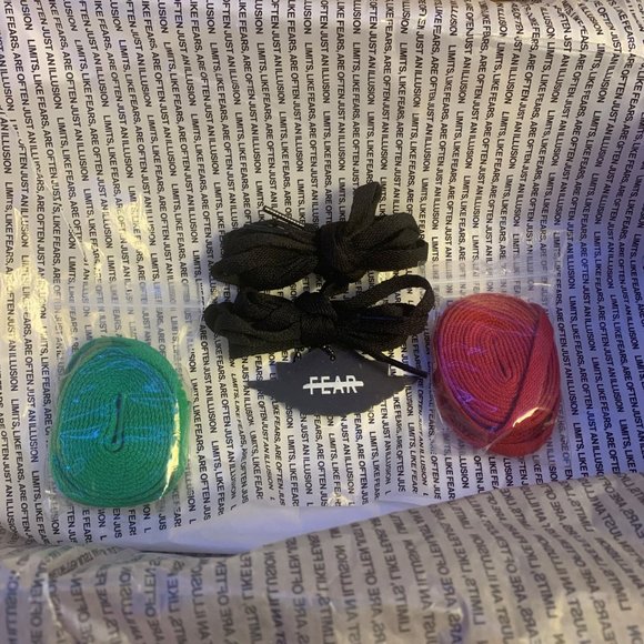 NIKE AIR JORDAN 1 RETRO HIGH ZOOM 'FEARLESS' SIZE - Picture 8 of 9